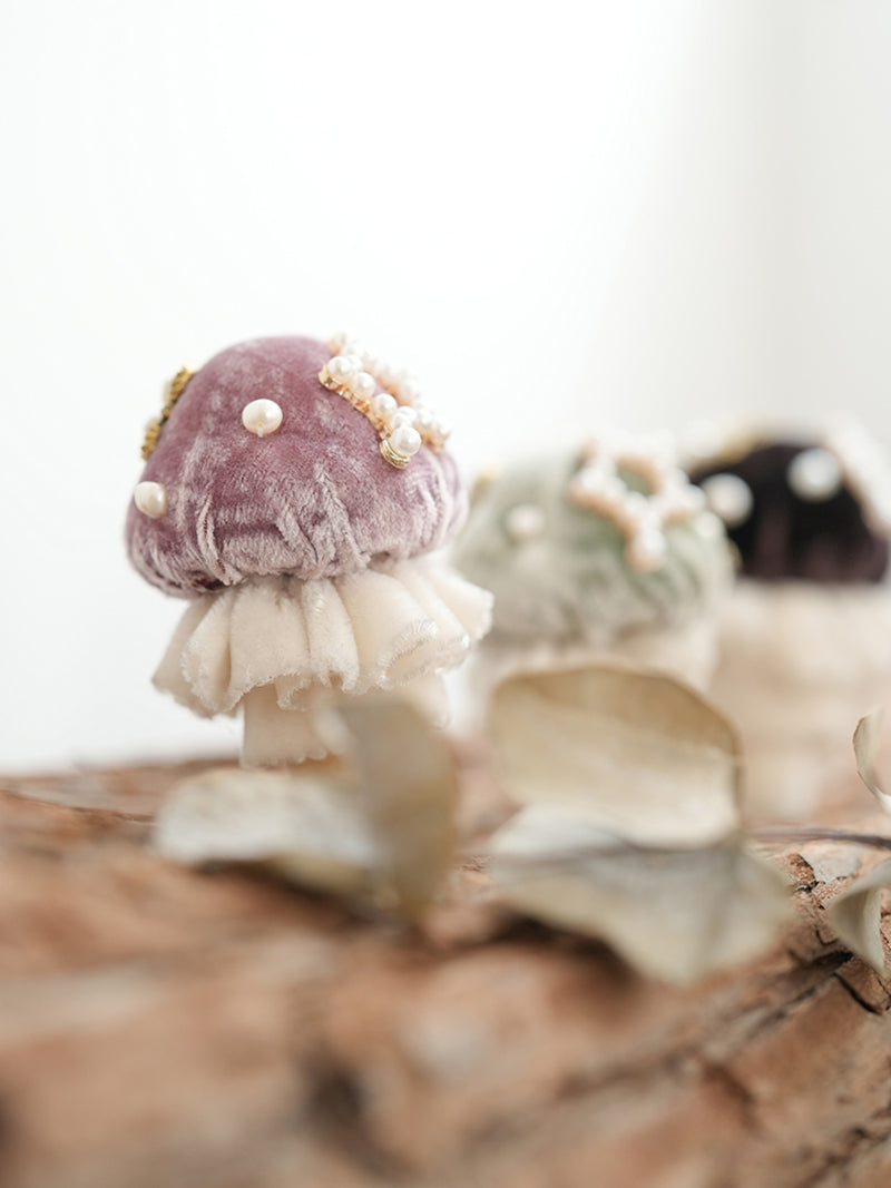 [HoshibakoWorks] Witch's Garden Mushroom Brooch