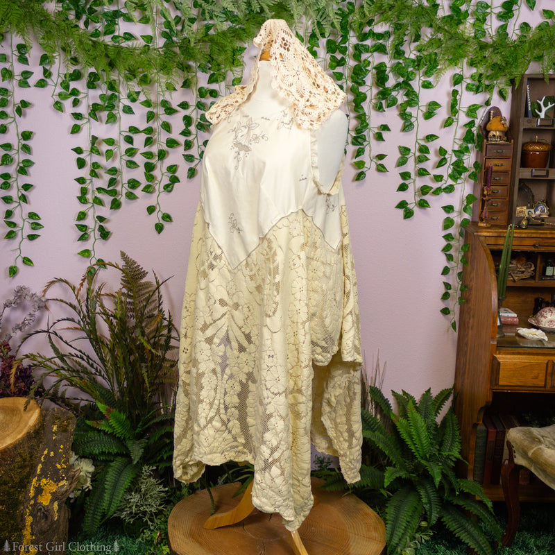 Henrietta Lace Dress