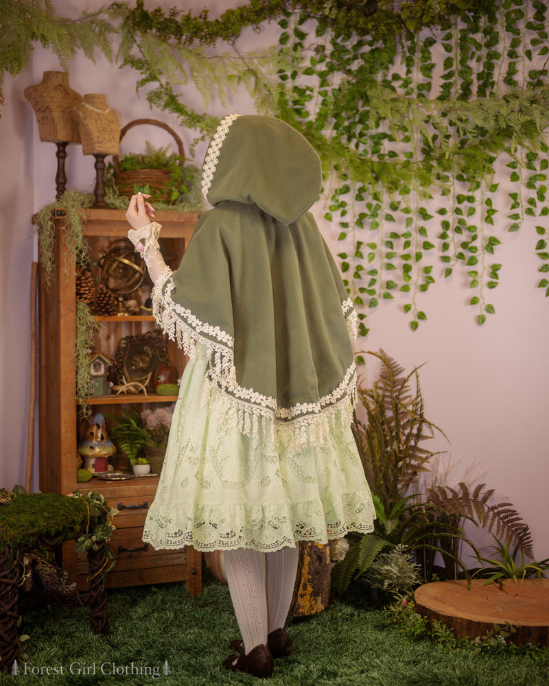 Willow Forest Cape – Forest Girl Clothing