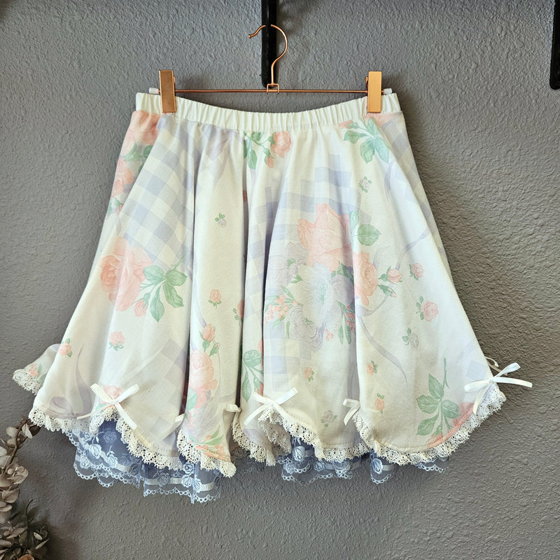 White Scalloped Circle Skirt with Bows