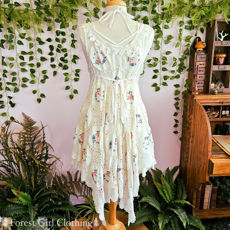 White Cross Stitch Doily Dress – Forest Girl Clothing White Cross Stitch Doily Dress – Forest Girl Clothing
