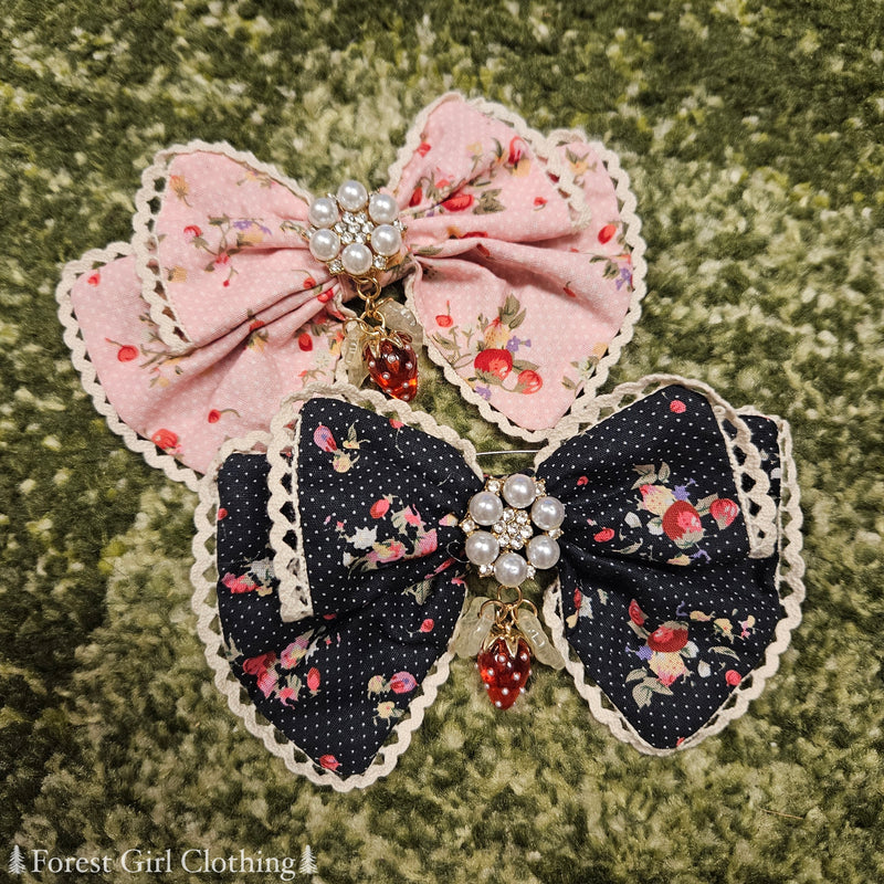 Strawberries & Cream Hair Bow