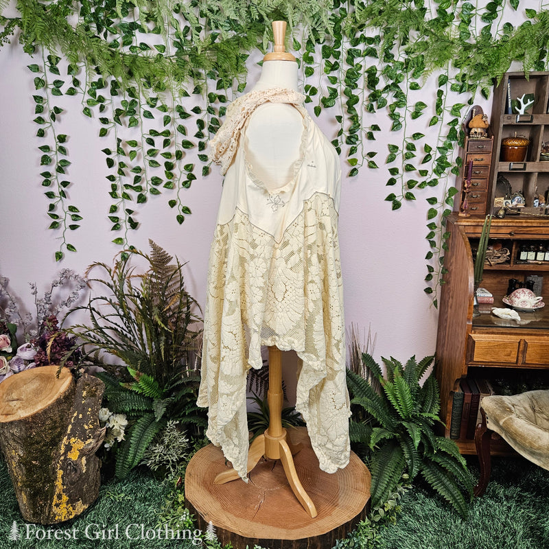 Henrietta Lace Dress