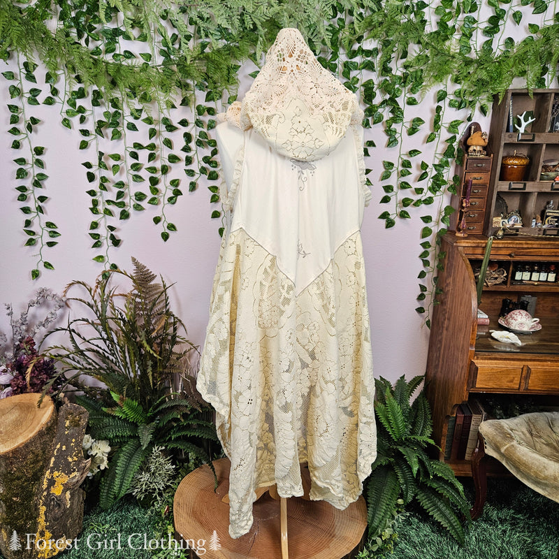 Henrietta Lace Dress