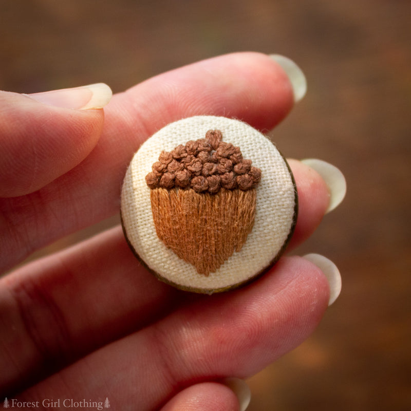 Acorn Embroidered Pin